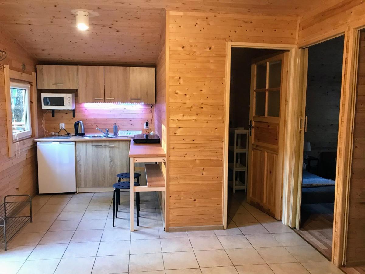 Domki Letniskowe Maja Pogorzelica  Buitenkant foto
