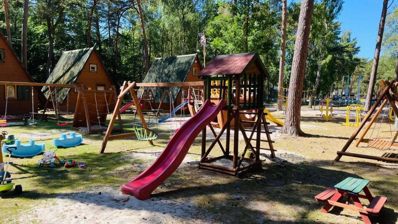 Domki Letniskowe Maja Pogorzelica  Buitenkant foto