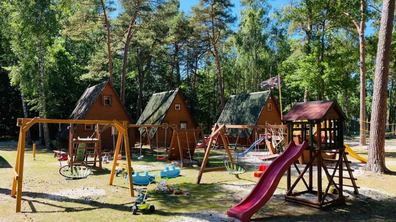 Domki Letniskowe Maja Pogorzelica  Buitenkant foto
